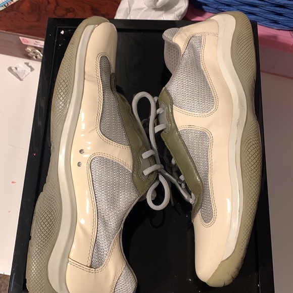 - Prada Shoes - Picture 7 of 7